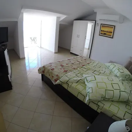 Goles-stunning Sea View Apartment Rogoznica (Sibenik-Knin)