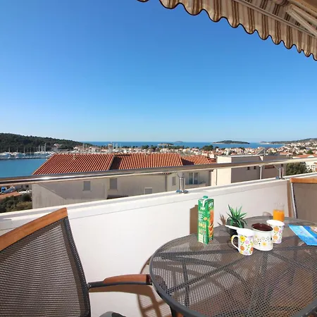 Apartment Goles-stunning Sea View
